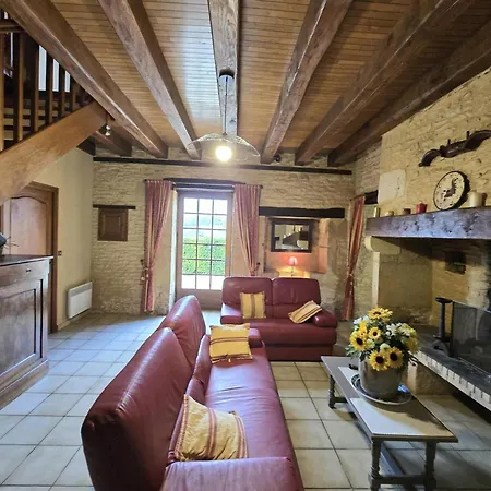 Дом отдыха Charmante Maison Perigourdine Avec Jardin, Cheminee Et Proche De Sarlat - Fr-1-616-88 Salignac Eyvigues